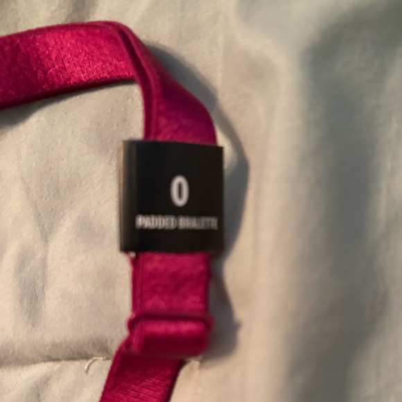 Torrid NWOT Hot Pink Lace Bralette W/Adjustable Straps - Picture 3 of 3